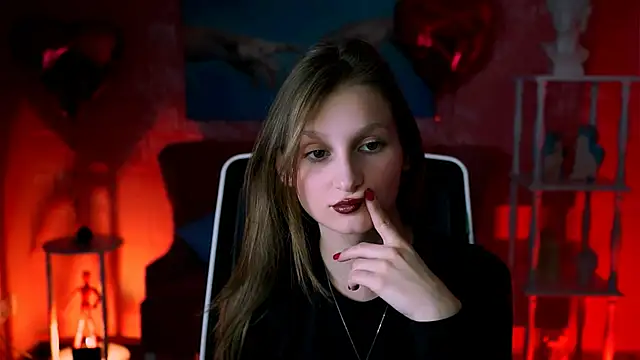 Snapshot of EllaHorton chatting on 03-21-25, 03:57 EllaHorton online show from 03-21-25, 03:57