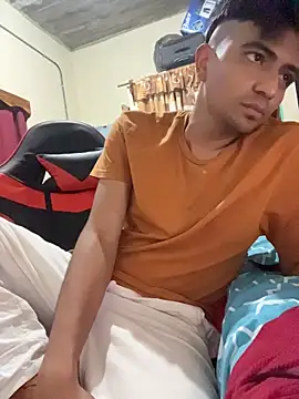 yObal-hot online show from 03-25-26, 03:56