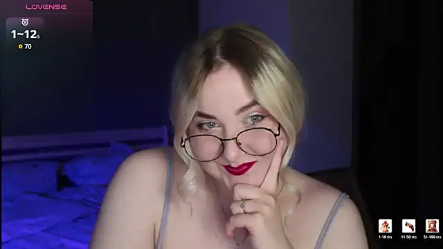 Snapshot of sensual_girrrl chatting on 04-21-26, 11:51 sensual girrrl online show from 04-21-26, 11:51