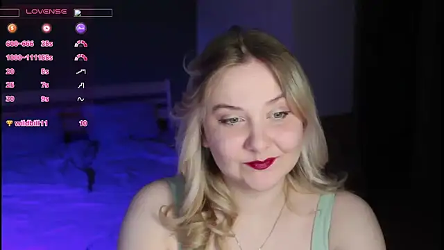 Snapshot of sensual_girrrl chatting on 06-09-26, 12:11 sensual girrrl online show from 06-09-26, 12:11
