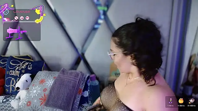 paula daniela1 online show from 10-12-25, 09:03