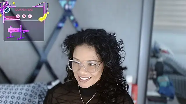 paula daniela1 online show from 11-11-25, 09:26