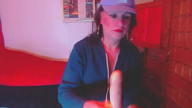 LorenJade online show from 11-08-25, 07:30