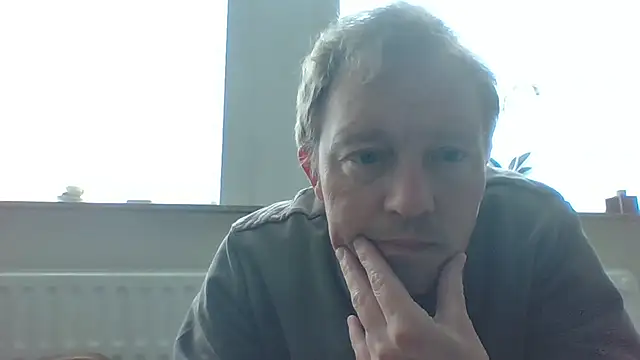 bertolini online show from 04-02-26, 01:09