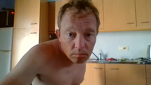 Snapshot of bertolini chatting on 07-06-26, 08:22 bertolini online show from 07-06-26, 08:22