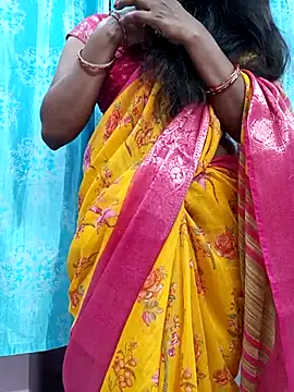 Snapshot of indian-adhaya chatting on 10-18-25, 01:12 indian-adhaya online show from 10-18-25, 01:12