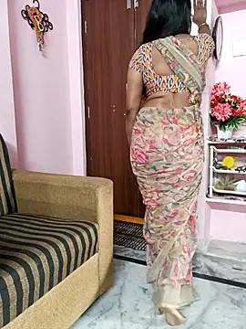 Snapshot of indian-adhaya chatting on 11-27-25, 05:09 indian-adhaya online show from 11-27-25, 05:09