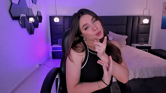 EloisaOlivero online show from 03-01-25, 09:29