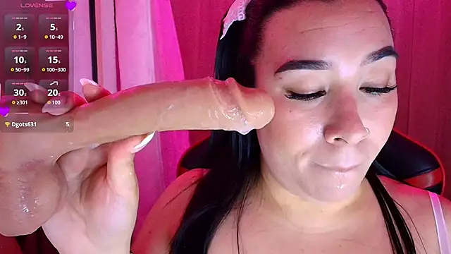 leahtemptation3 online show from 12-22-25, 09:28