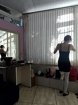 Irresistible24 online show from 11-11-25, 05:35