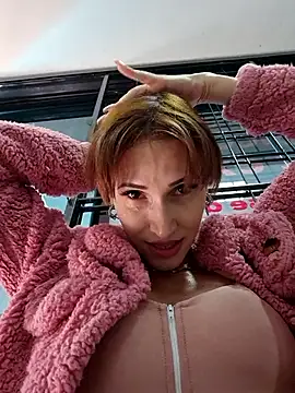 Irresistible24 online show from 12-20-25, 11:50