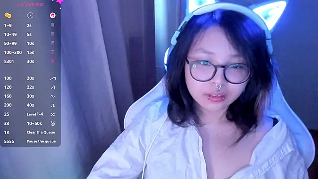Snapshot of maydaykimmy chatting on 04-23-26, 02:46 maydaykimmy online show from 04-23-26, 02:46