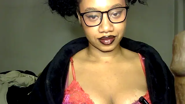 goddessdaisysky online show from 12-15-25, 03:22