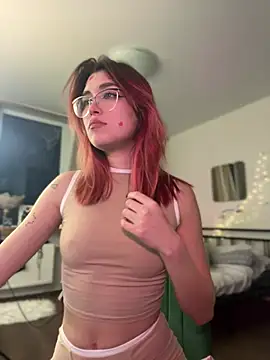 Evangeline Lawrence  online show from 02-07-25, 07:17