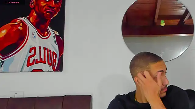 MikeRoss7777 online show from 10-03-25, 11:07