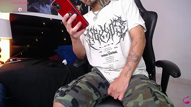 JuanCamiilo 66 online show from 02-07-25, 05:18