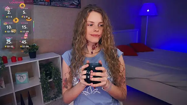 RayaNenlia online show from 03-11-25, 11:12