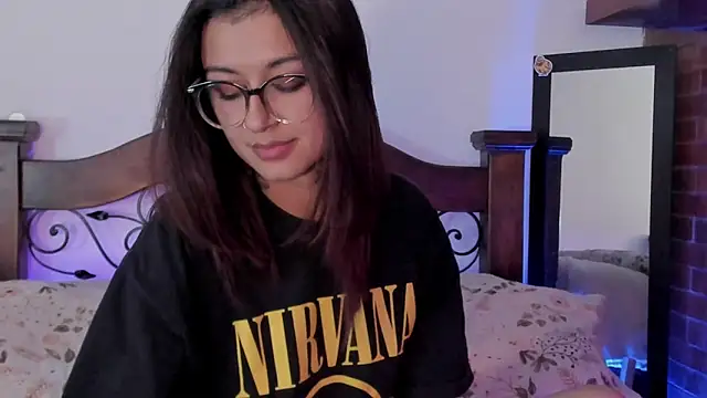 Snapshot of noemi_foxxx chatting on 01-23-25, 01:24 noemi foxxx online show from 01-23-25, 01:24