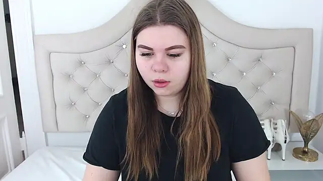 Snapshot of AbbyPleasure chatting on 12-31-24, 07:53 AbbyPleasure online show from 12-31-24, 07:53