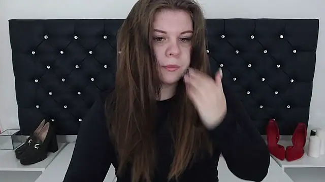 Snapshot of AbbyPleasure chatting on 03-04-25, 09:18 AbbyPleasure online show from 03-04-25, 09:18