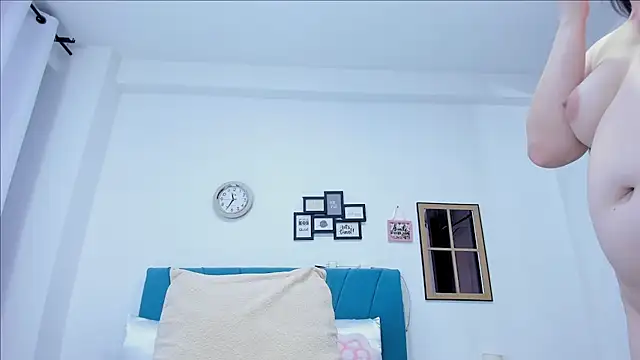 kamila lopez online show from 03-06-26, 08:38