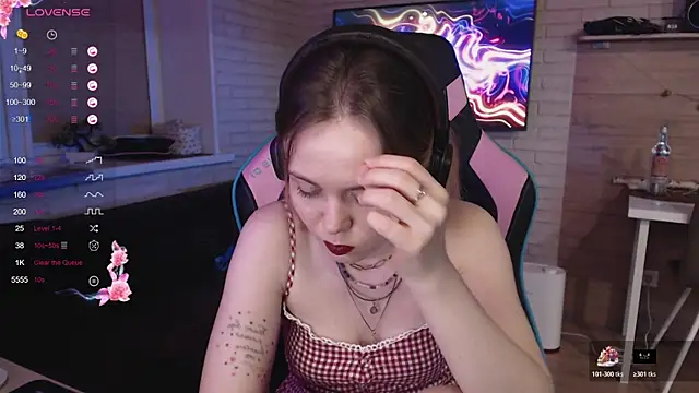 lucy mirror online show from 12-01-25, 09:53