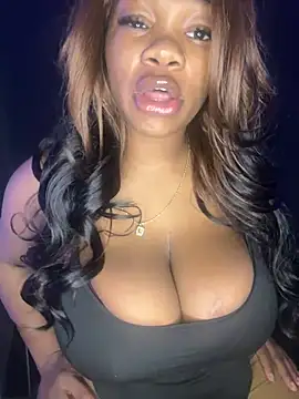 CharismaaBanx online show from 03-07-25, 03:08