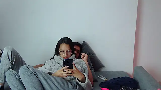 Snapshot of Katalleya_jyj chatting on 03-16-25, 06:44 Katalleya jyj online show from 03-16-25, 06:44