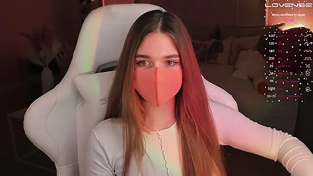 Snapshot of Frau_Lina chatting on 12-05-24, 04:34 Frau Lina online show from 12-05-24, 04:34