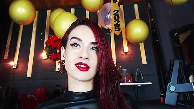 Snapshot of Liilith_goddess_ chatting on 01-03-25, 09:15 Liilith goddess online show from 01-03-25, 09:15