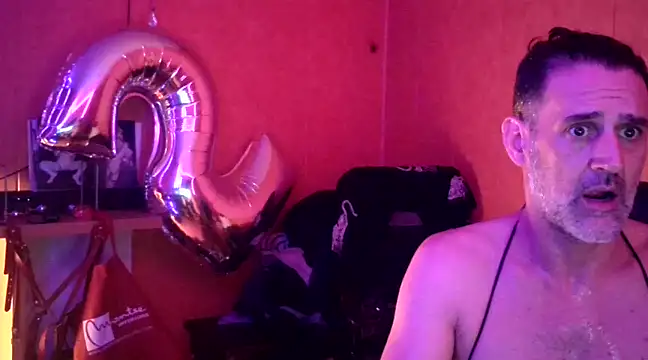 Snapshot of Lia_Y_PatrickX chatting on 12-18-24, 03:04 Lia Y PatrickX online show from 12-18-24, 03:04