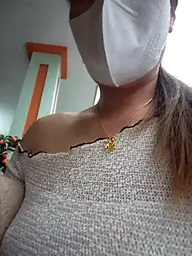 zizi public online show from 02-16-25, 02:53