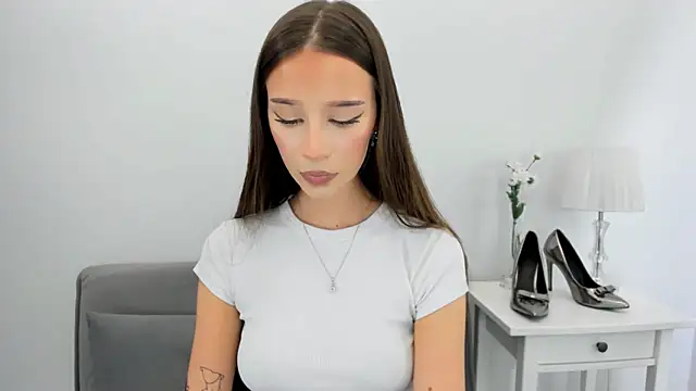 EmilyDarling online show from 11-26-25, 09:05