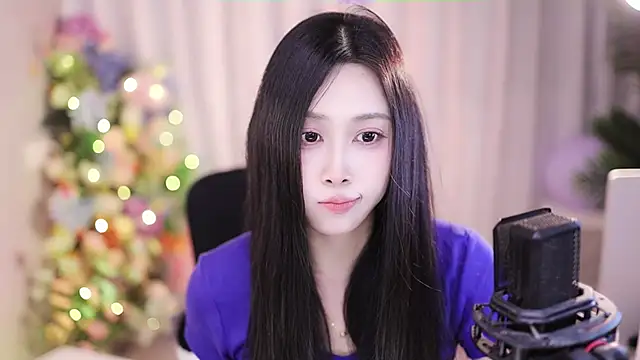 Snapshot of SleepArtist chatting on 01-20-25, 06:10 SleepArtist online show from 01-20-25, 06:10