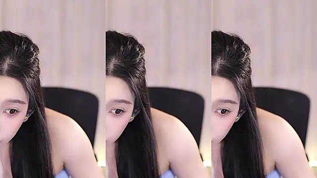 Snapshot of SleepArtist chatting on 03-14-25, 07:12 SleepArtist online show from 03-14-25, 07:12