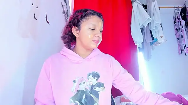 Emily Coper18 online show from 12-21-25, 01:51