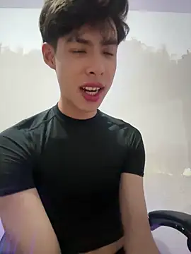 Snapshot of Jacotnk chatting on 12-18-24, 05:15 Jacotnk online show from 12-18-24, 05:15