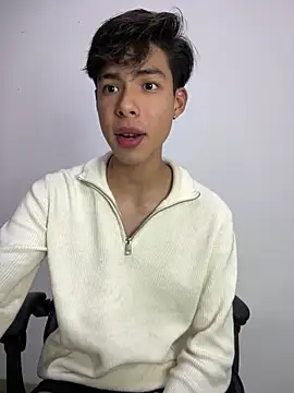 Snapshot of Jacotnk chatting on 01-18-25, 04:59 Jacotnk online show from 01-18-25, 04:59