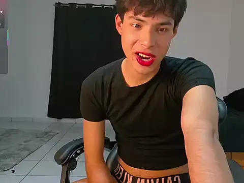 Snapshot of Jacotnk chatting on 11-06-25, 03:18 Jacotnk online show from 11-06-25, 03:18