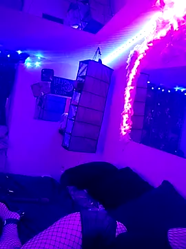 Snapshot of Wendyx666_Pika chatting on 12-15-25, 12:48 Wendyx666 Pika online show from 12-15-25, 12:48