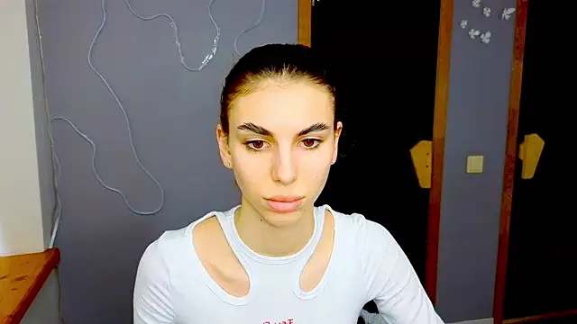 EmmyGreans online show from 02-04-25, 12:55