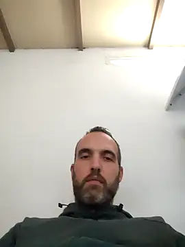 Snapshot of leon3875 chatting on 03-07-25, 03:28 leon3875 online show from 03-07-25, 03:28