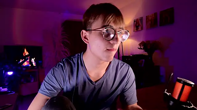 Mr evan1 online show from 09-18-25, 03:25