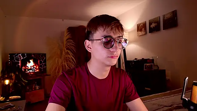 Mr evan1 online show from 10-18-25, 03:13