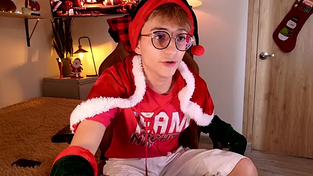 Mr evan1 online show from 11-22-25, 05:45