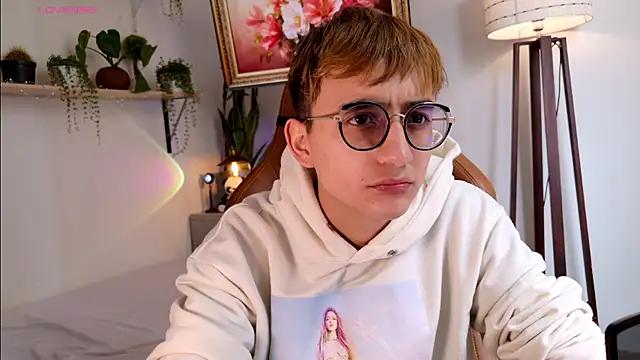 Mr evan1 online show from 01-08-26, 04:20