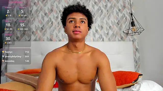 Snapshot of MagnusKing_ chatting on 03-16-25, 03:17 MagnusKing online show from 03-16-25, 03:17