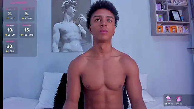 Snapshot of MagnusKing_ chatting on 10-25-25, 02:02 MagnusKing online show from 10-25-25, 02:02