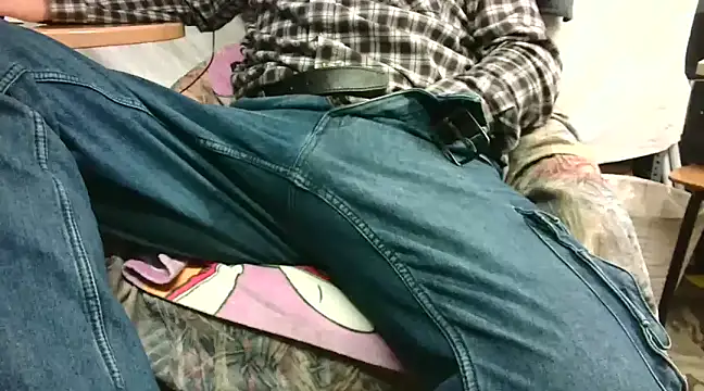 Giulio35 Pika online show from 12-22-24, 05:32