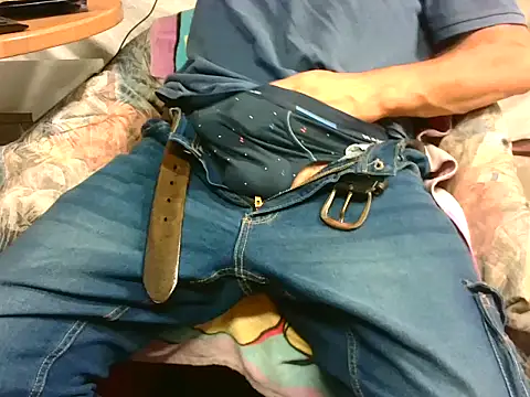 Giulio35 Pika online show from 09-11-25, 03:01